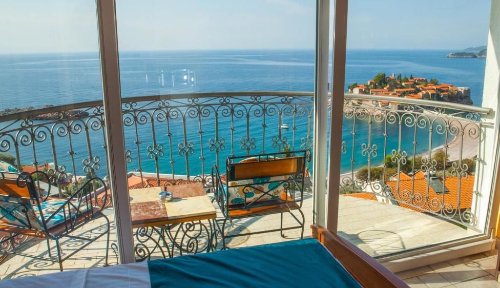 Апартаменты Villa Edelweiss Свети-Стефан